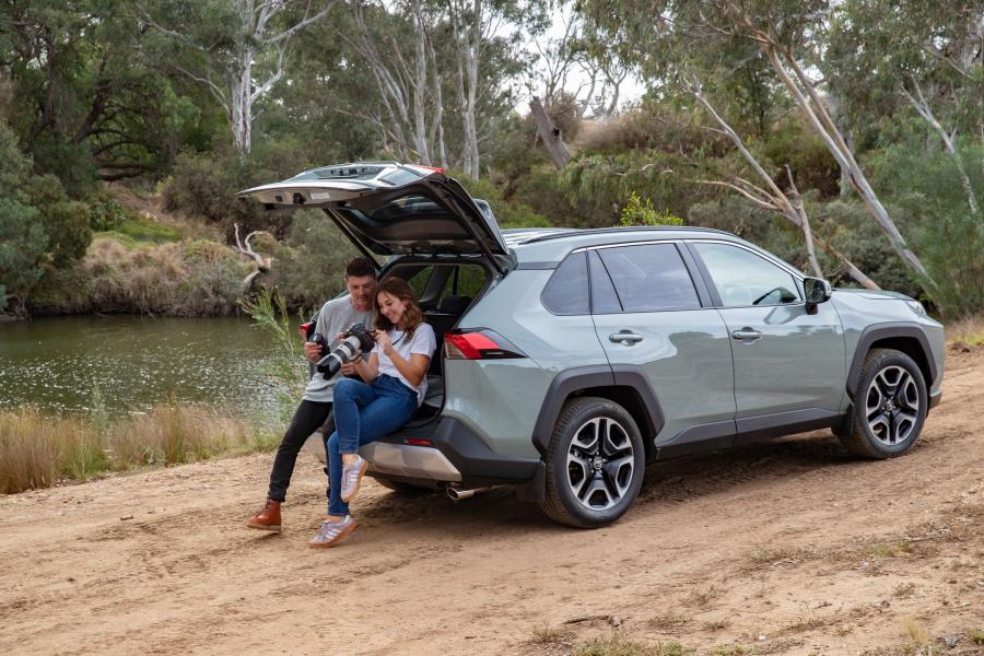  Toyota RAV4 Edge 2019 года  (AU) (фото 14 из 20)